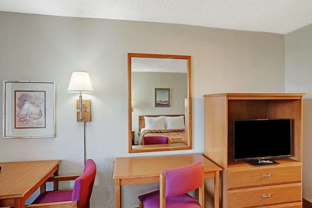 Americas Best Value Inn Reno ABD